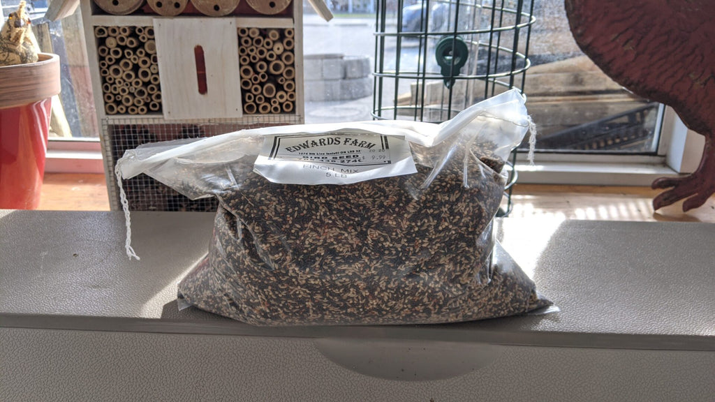 An image of Finch Mix Birdseed